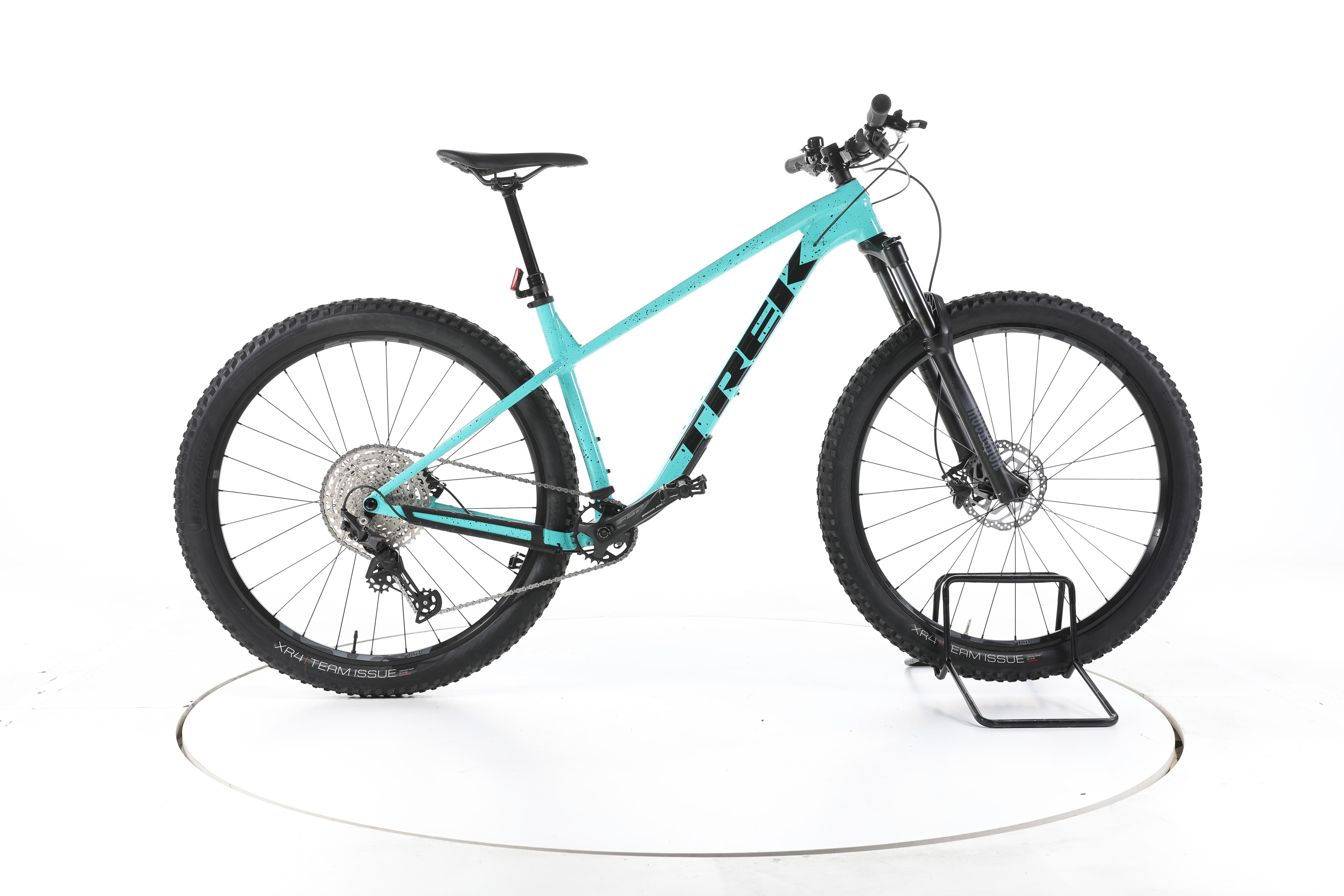 Trek Roscoe 7 2022 — Price & Specs | 2BX