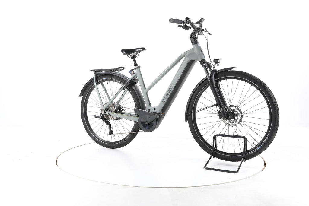 Cube Kathmandu Hybrid ONE Trekking E-Bike - Image 2