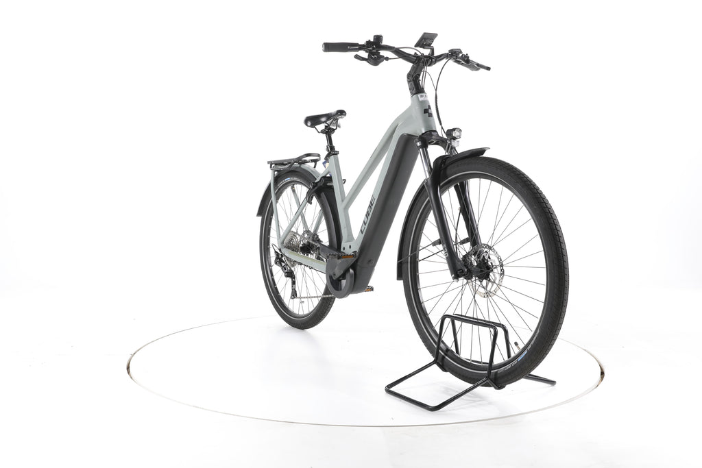 Cube Kathmandu Hybrid ONE Trekking E-Bike - Image 3