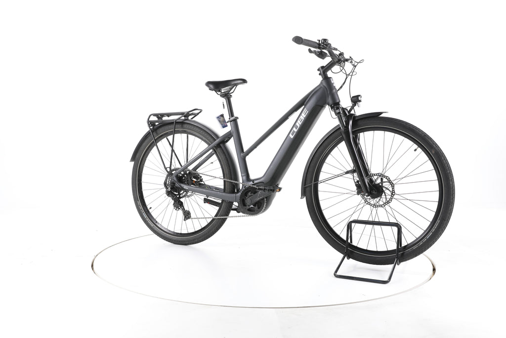 Cube Touring Hybrid ONE Trekking E-Bike 2024 - Image 2