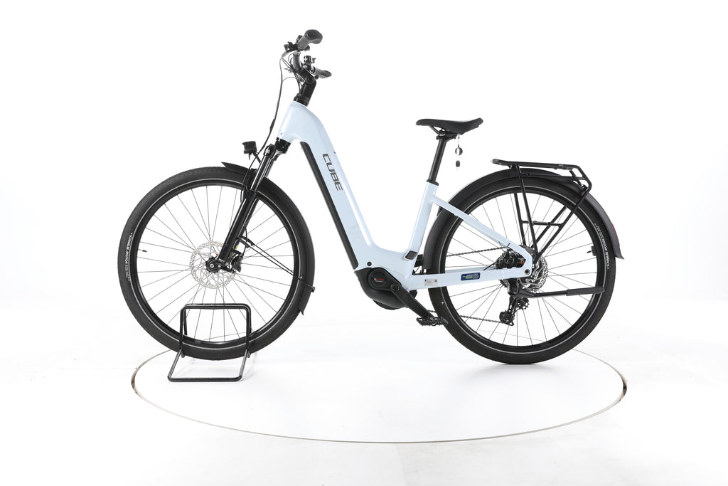 Cube Touring Hybrid ONE Trekking E-Bike Tiefeinsteiger 2026 - Image 7