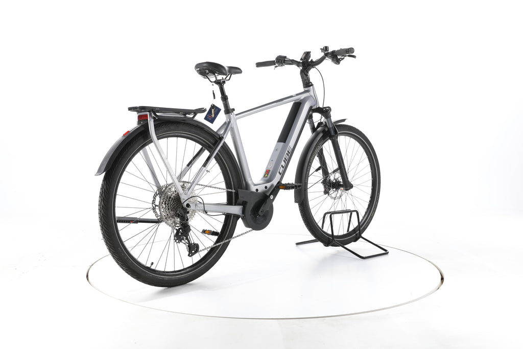 Cube Kathmandu Hybrid SLX Trekking E-Bike - Image 12