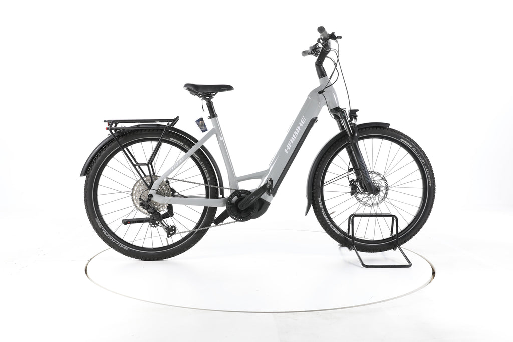 Haibike Trekking 7 Trekking E-Bike Tiefeinsteiger - Image 1