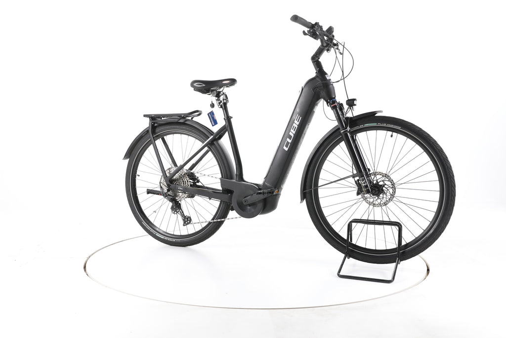 Cube Kathmandu Hybrid EXC Trekking E-Bike Tiefeinsteiger - Image 2