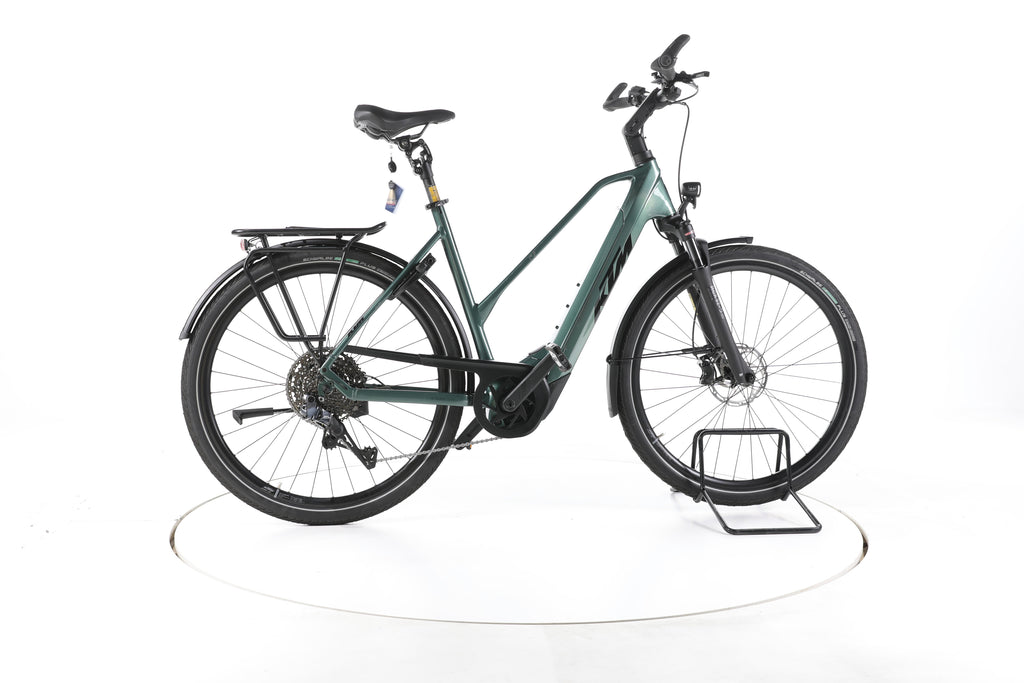 KTM Macina Style 820 Trekking E-Bike 2025 - Image 1