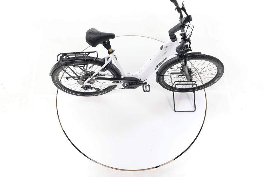 KTM Cento 10 Plus Trekking E-Bike Tiefeinsteiger 2025 - Image 13