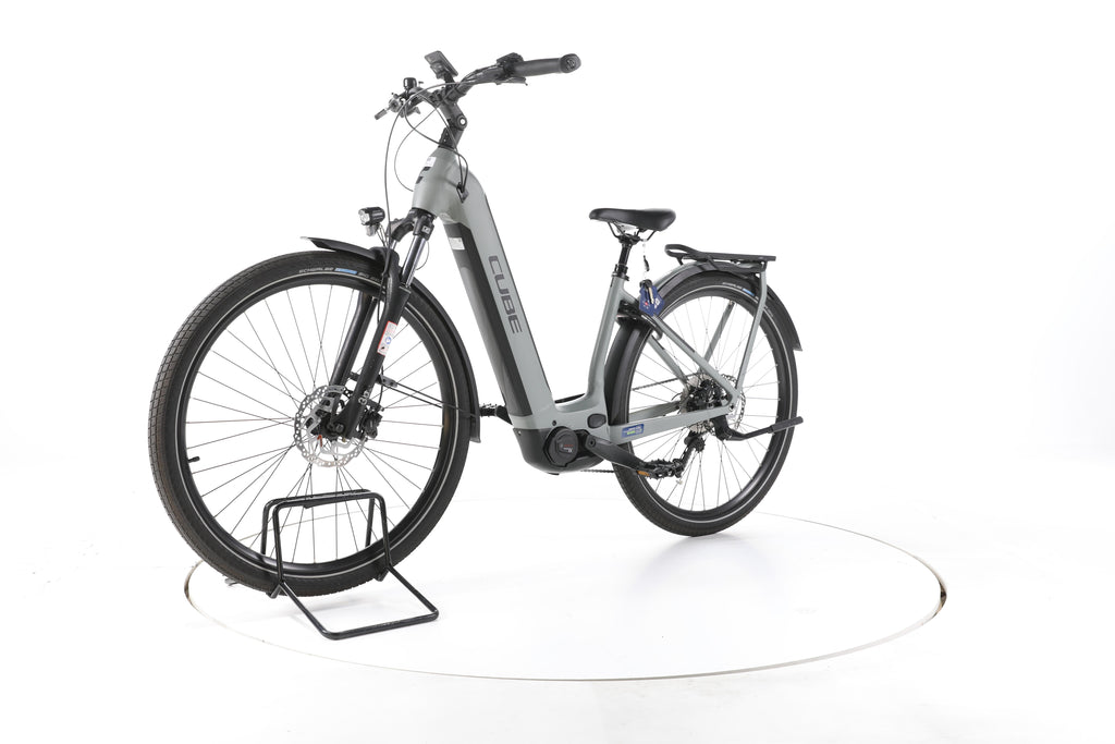 Cube Kathmandu Hybrid ONE Trekking E-Bike Tiefeinsteiger - Image 6