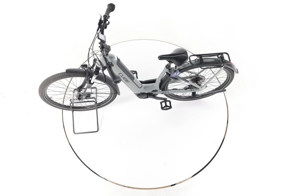 Cube Kathmandu Hybrid ONE Trekking E-Bike Tiefeinsteiger - Image 19