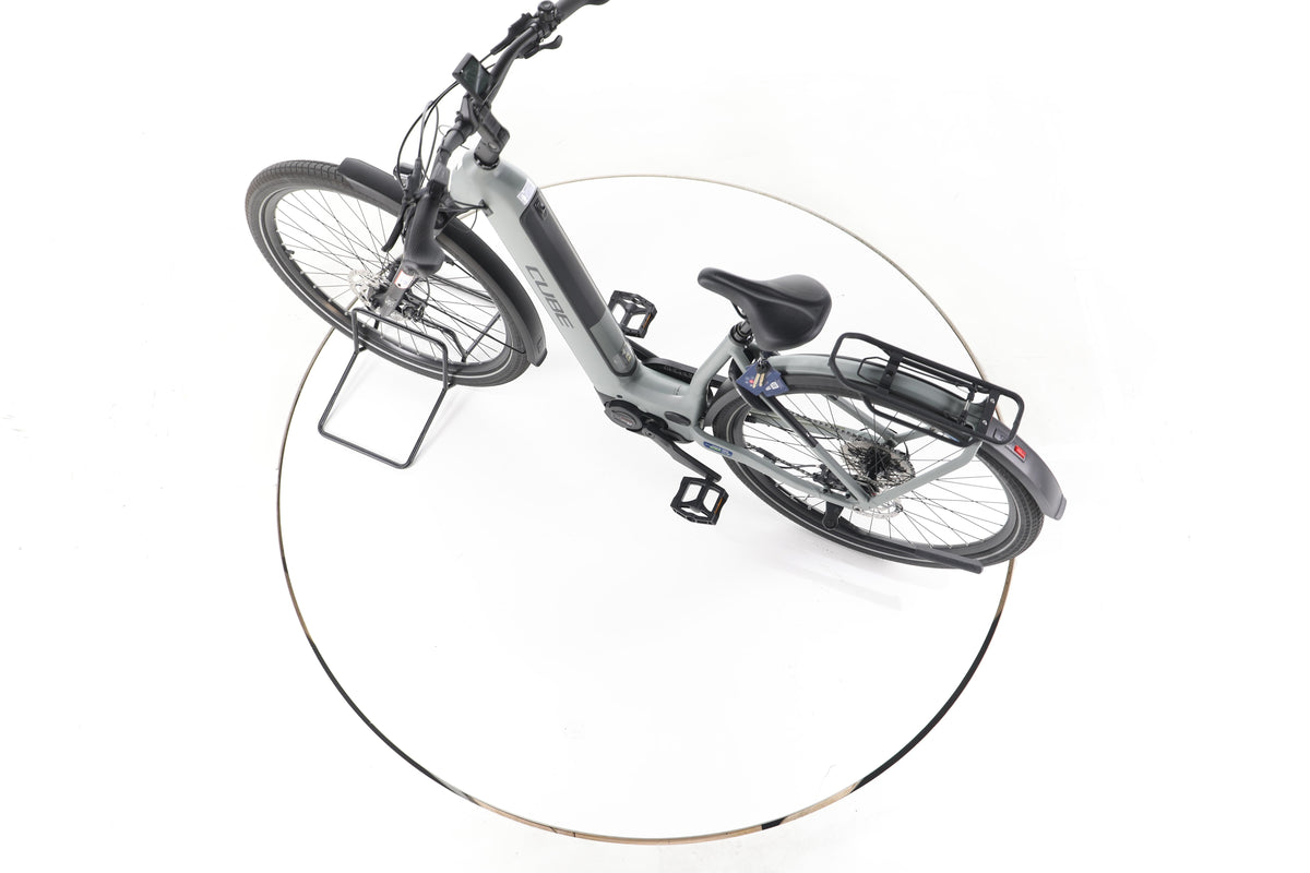 Cube Kathmandu Hybrid ONE Trekking E-Bike Tiefeinsteiger - Image 20