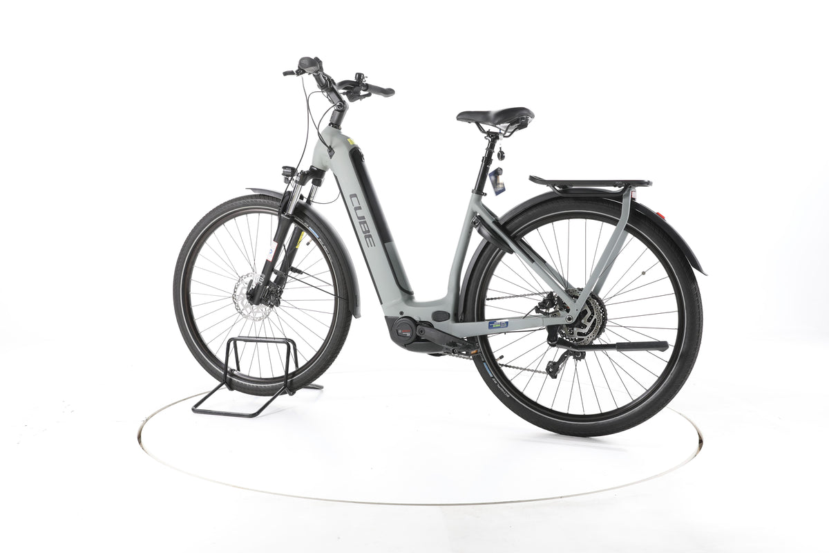 Cube Kathmandu Hybrid ONE Trekking E-Bike Tiefeinsteiger - Image 8