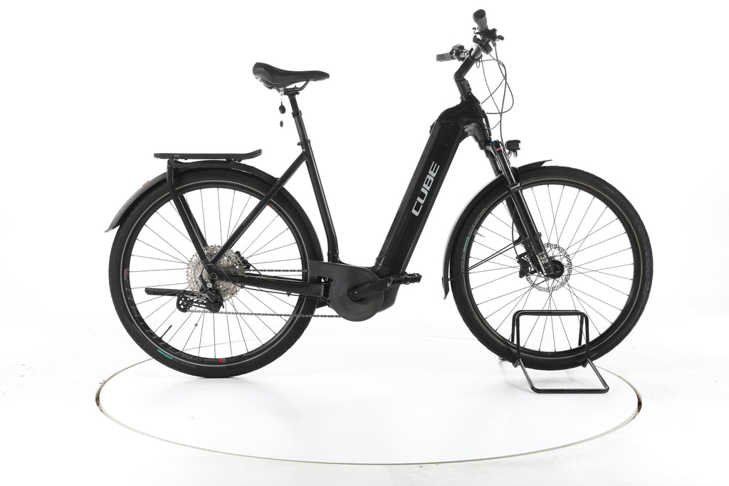 Cube Kathmandu Hybrid EXC Trekking E-Bike Tiefeinsteiger - Image 1