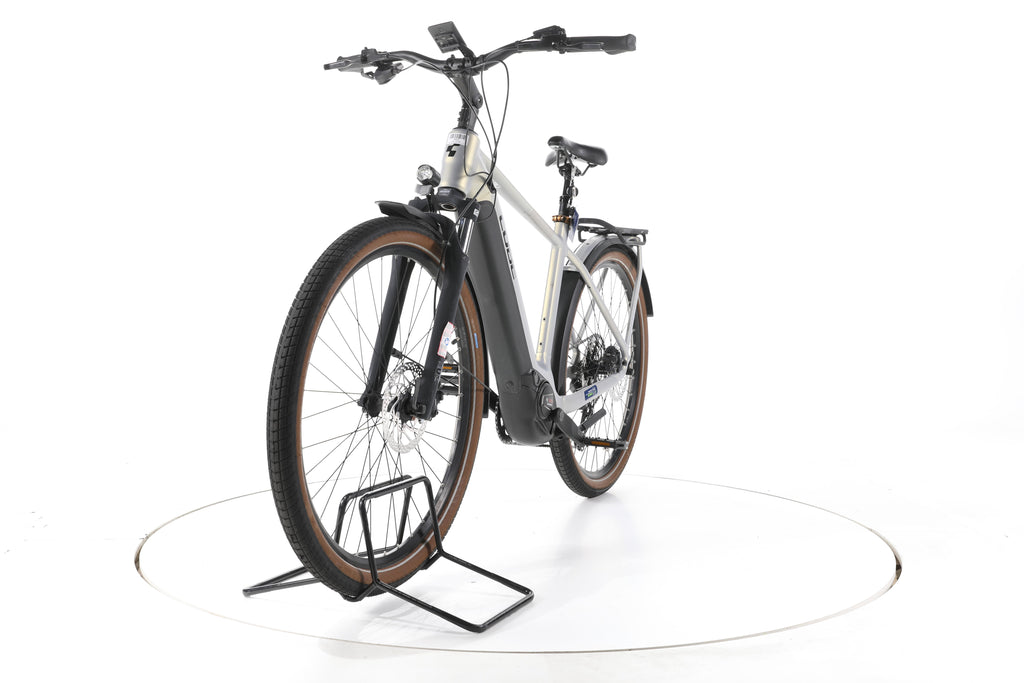 Cube Touring Hybrid Pro 625 Trekking E-Bike 2024 - Image 5