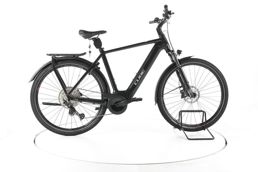 Cube Kathmandu Hybrid Trekking E-Bike - Image 1
