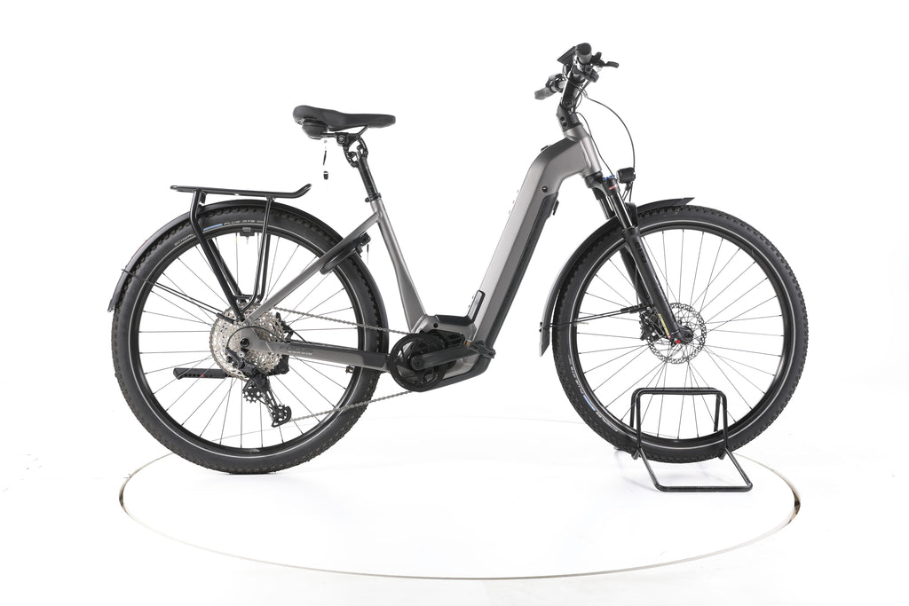 Focus Aventura² 6.8 Trekking E-Bike Tiefeinsteiger - Image 1