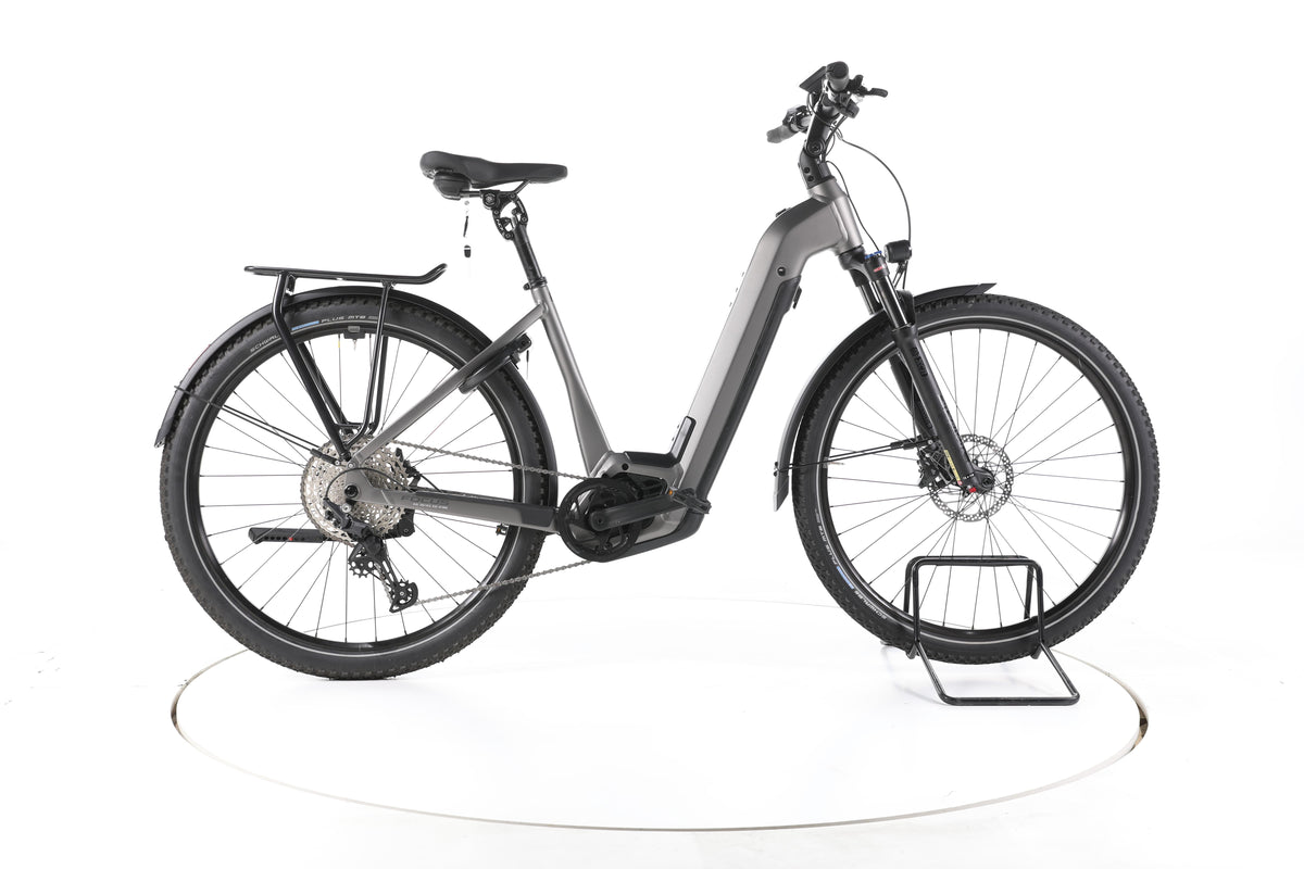 Focus Aventura² 6.8 Trekking E-Bike Tiefeinsteiger - Image 1
