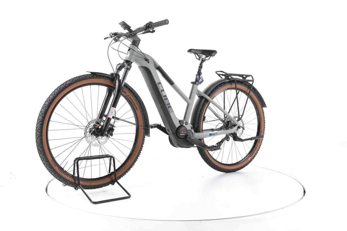 Cube Reaction Hybrid Performance Trekking E-Bike - Image 6