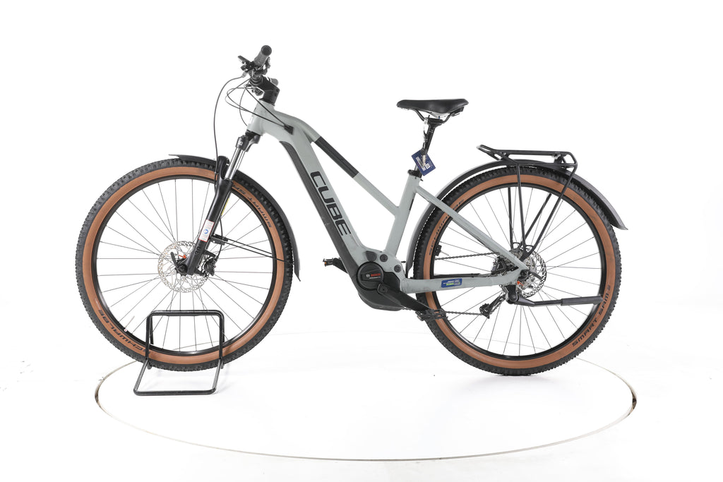 Cube Reaction Hybrid Performance Trekking E-Bike - Image 7