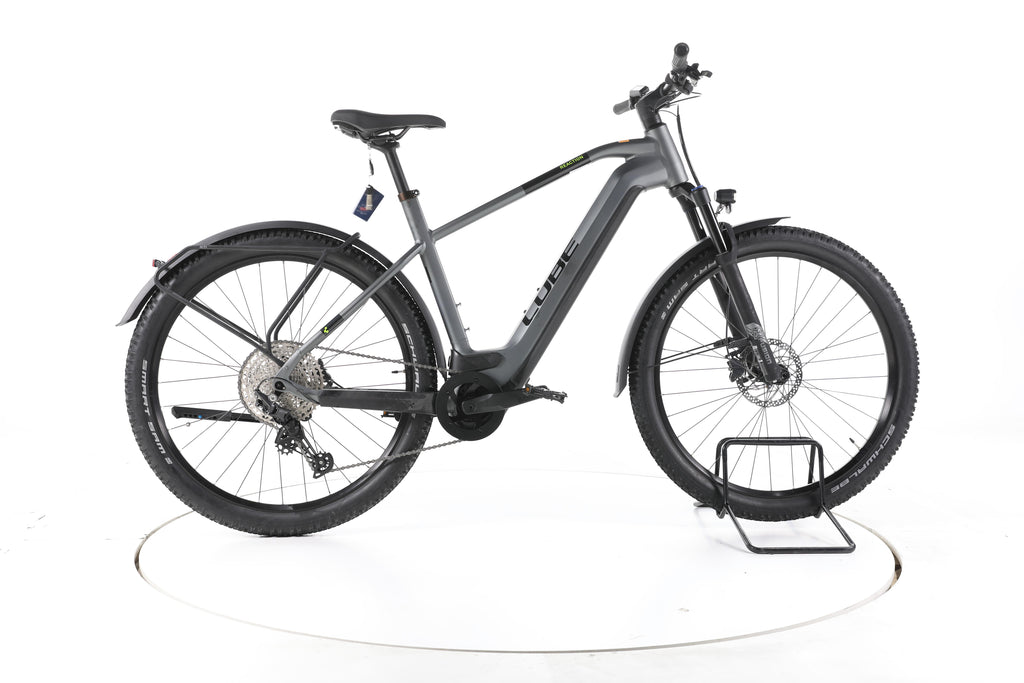 Cube Reaction Hybrid Pro 750 Allroad Trekking E-Bike - Image 1