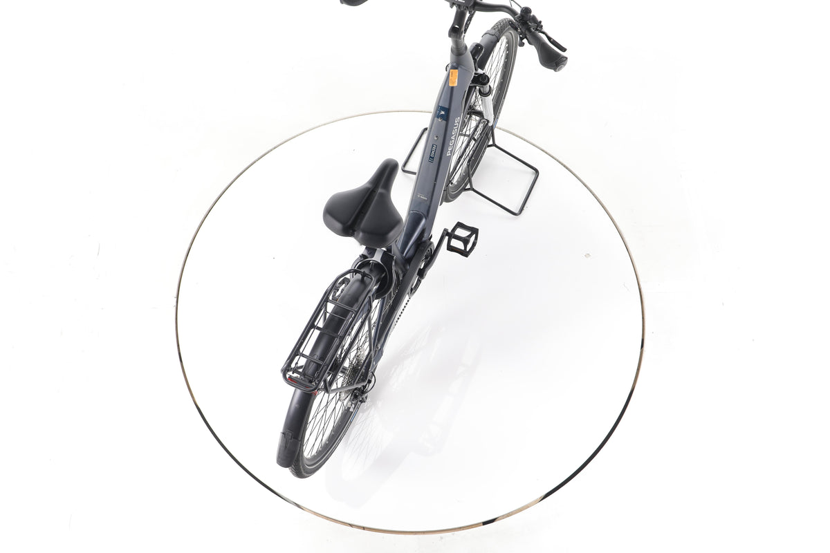 Pegasus Premio Evo 10 Lite Trekking E-Bike Tiefeinsteiger - Image 23