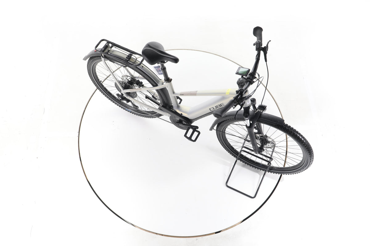 Cube Touring Hybrid Pro 625 Trekking E-Bike - Image 14
