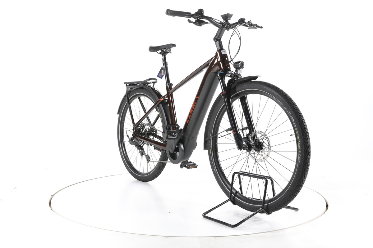 Cube Touring Hybrid Pro Trekking E-Bike 2025 - Image 3