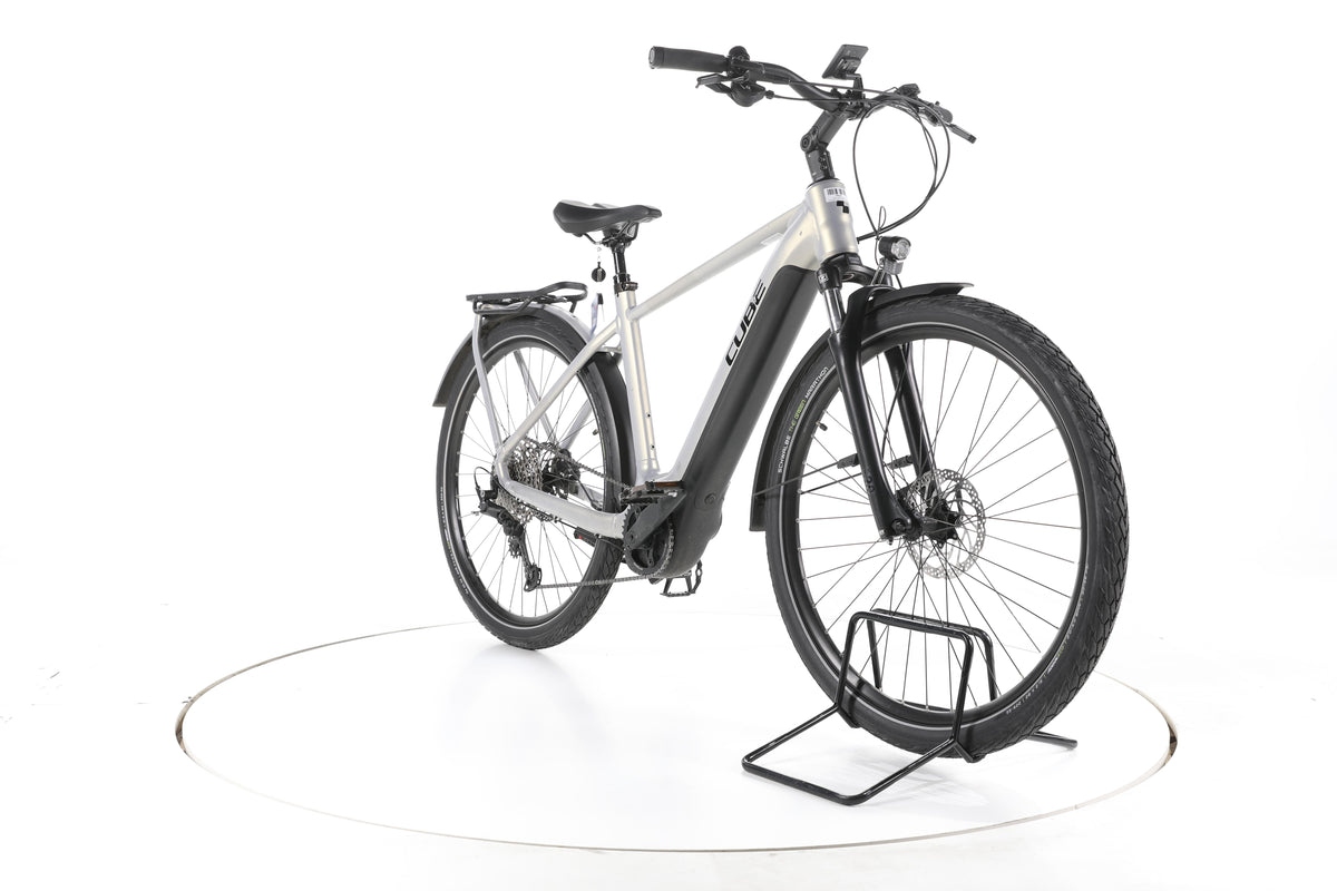 Cube Touring Hybrid Pro 625 Trekking E-Bike - Image 3