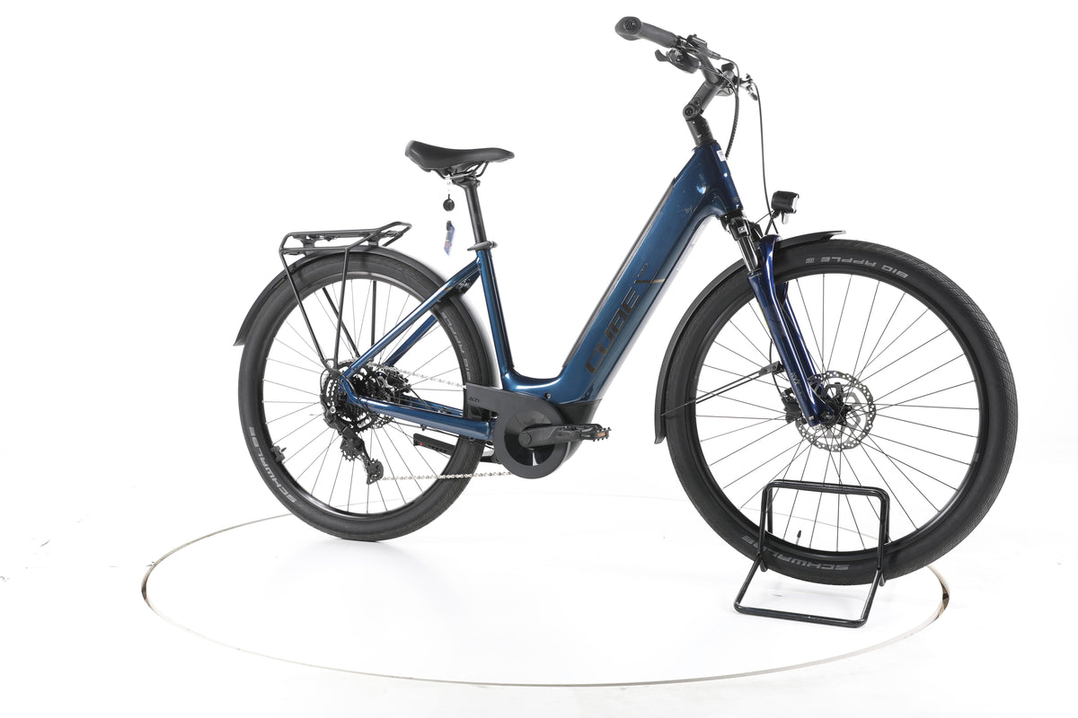 Cube Touring Hybrid ONE Trekking E-Bike Tiefeinsteiger 2025 - Image 2