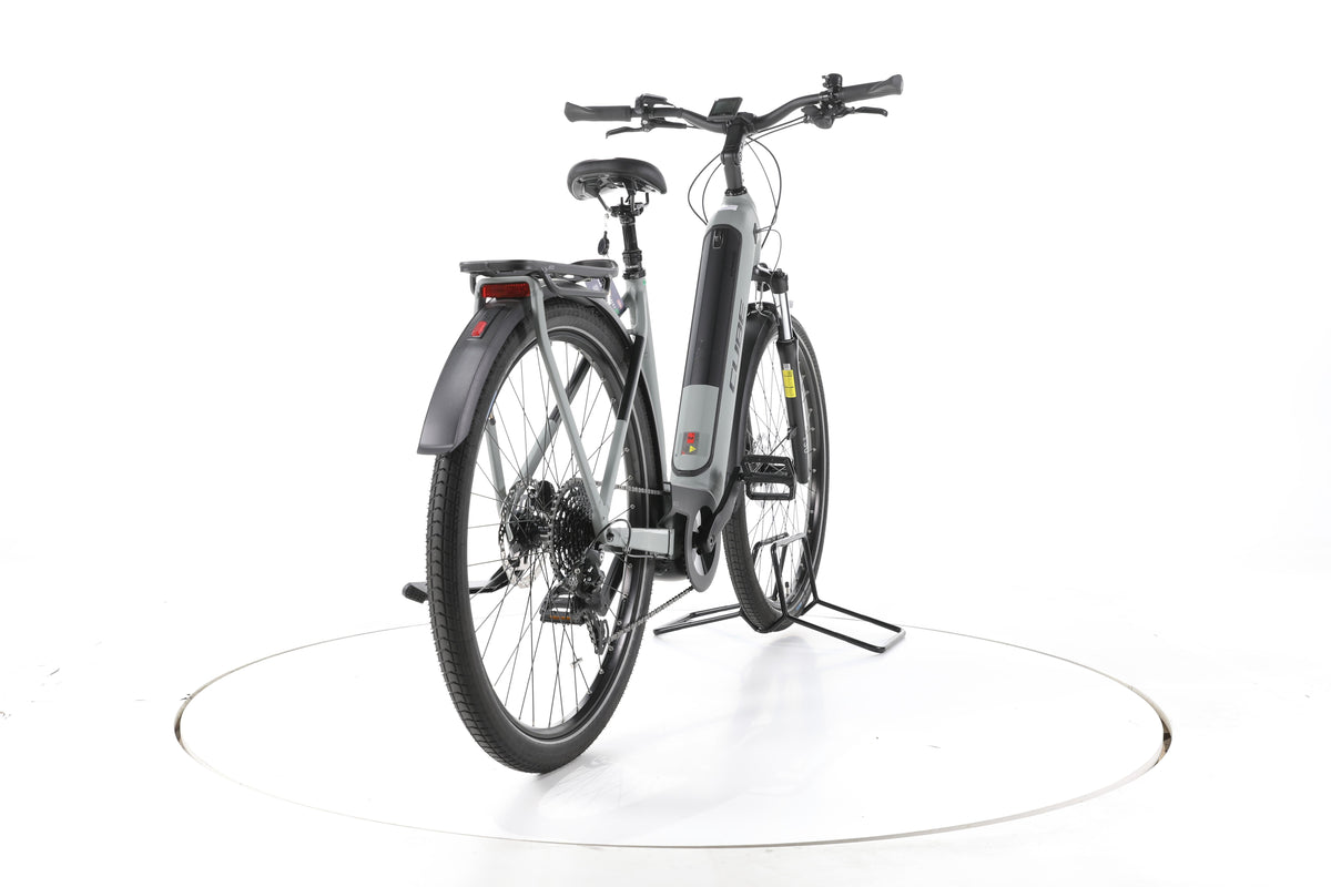 Cube Kathmandu Hybrid ONE Trekking E-Bike Tiefeinsteiger - Image 11