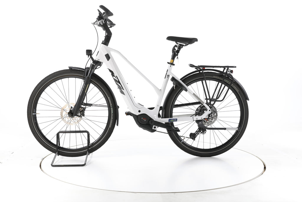 KTM Cento 10 Plus Trekking E-Bike 2024 - Image 7