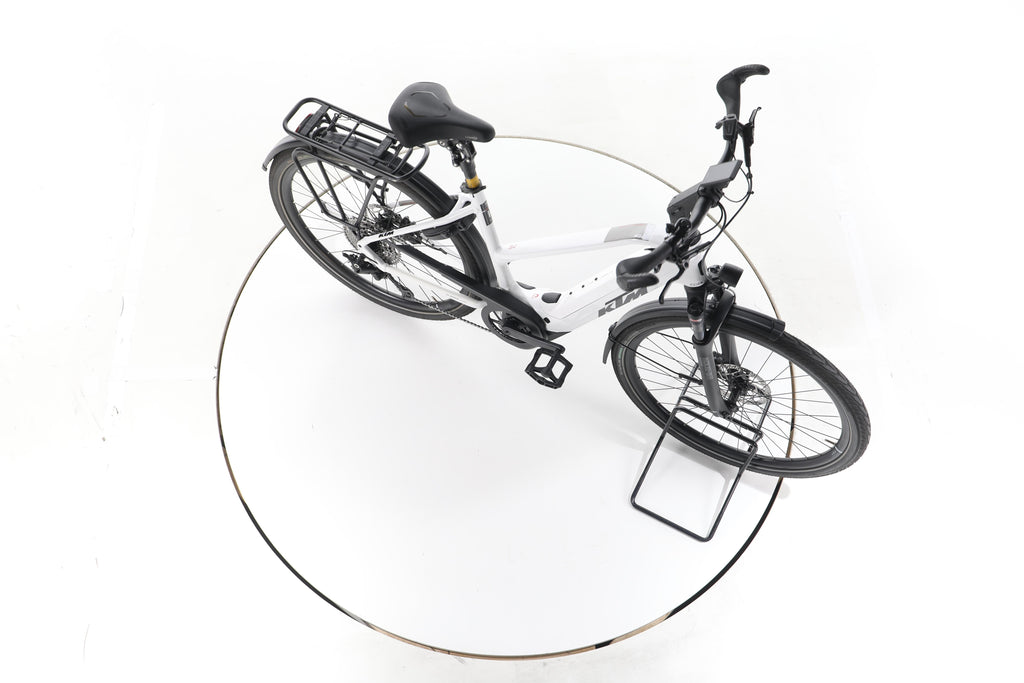 KTM Cento 10 Plus Trekking E-Bike 2024 - Image 14