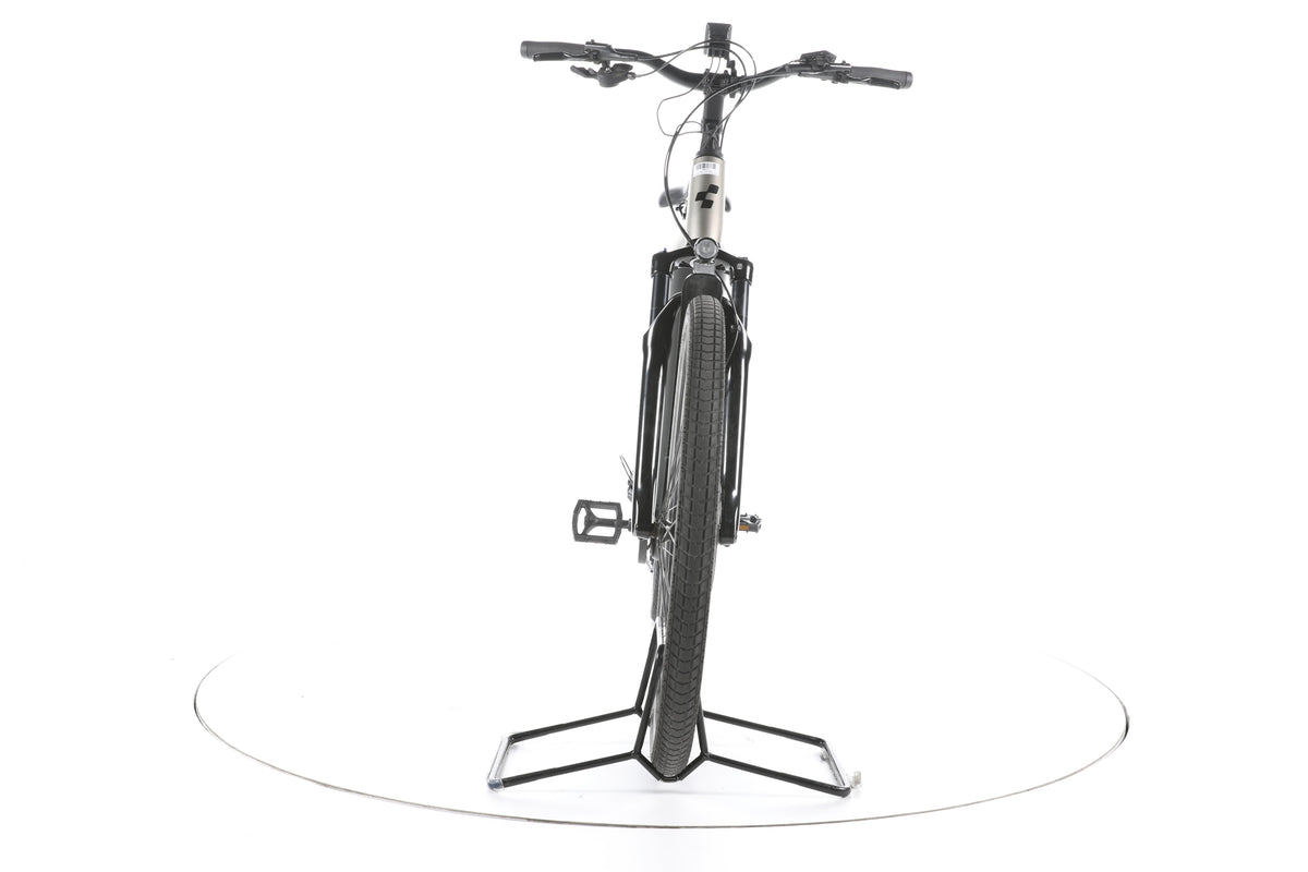 Cube Kathmandu Hybrid Pro 750 Trekking E-Bike - Image 4