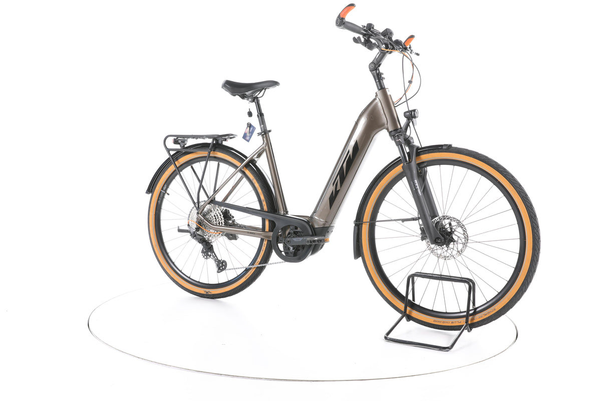 KTM Macina Ultimate Pro Trekking E-Bike Tiefeinsteiger - Image 2