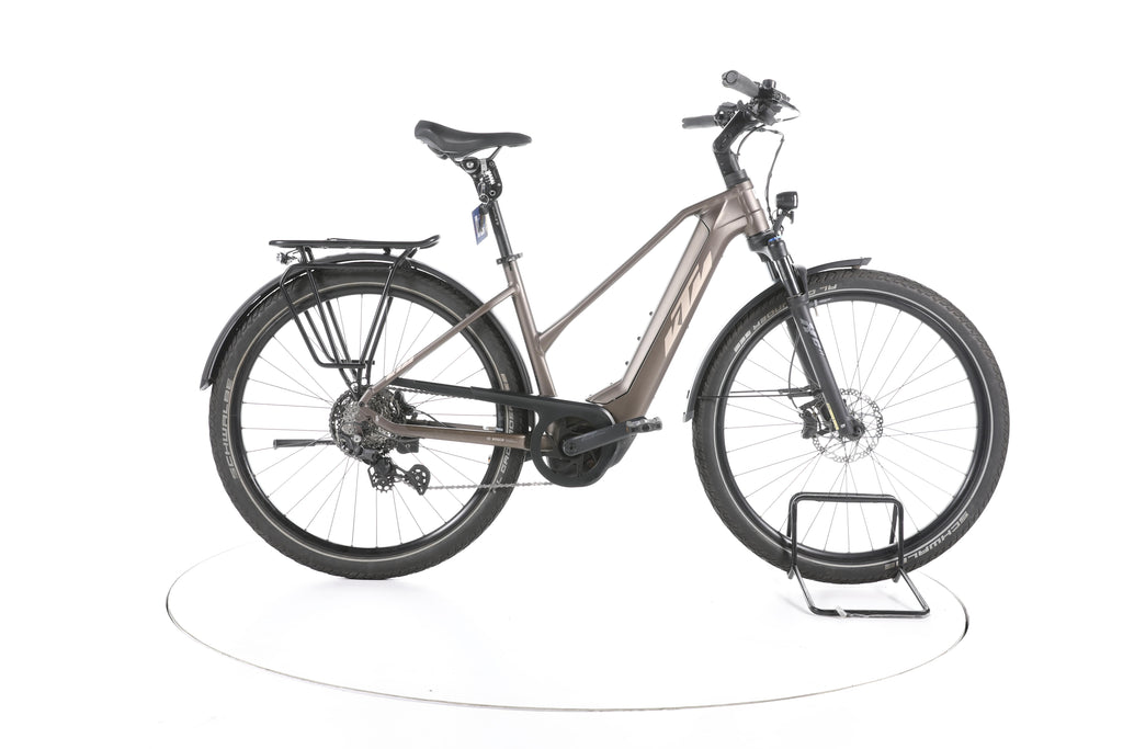 KTM Macina GRAN 710 Trekking E-Bike - Image 1