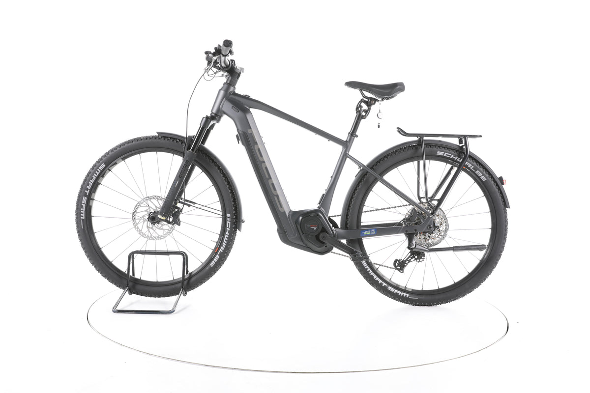 Focus Aventura 6.9 BLK Trekking E-Bike - Image 7
