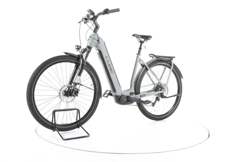 Cube Kathmandu Hybrid ONE Trekking E-Bike Tiefeinsteiger - Image 6