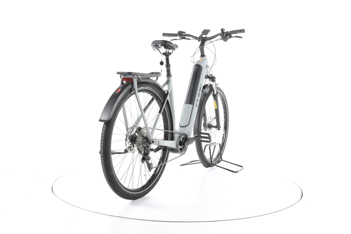 Cube Kathmandu Hybrid ONE Trekking E-Bike Tiefeinsteiger - Image 11
