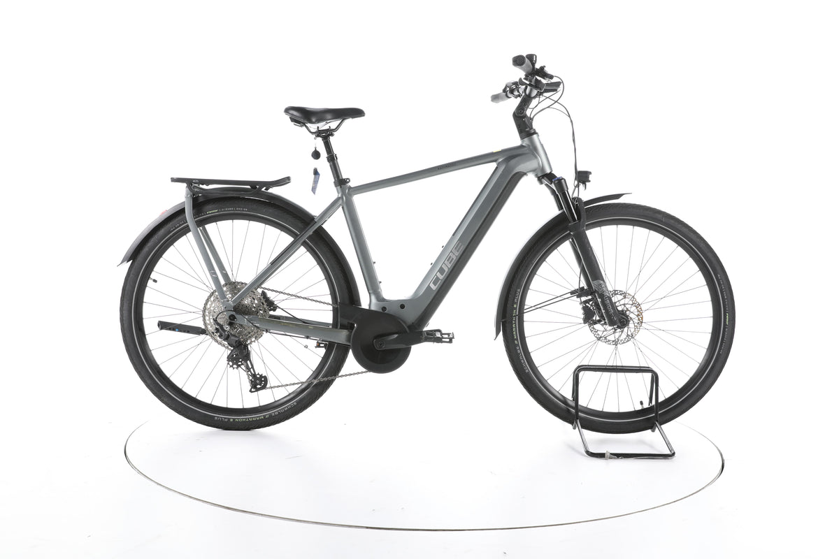 Cube Kathmandu Hybrid Pro 750 Trekking E-Bike - Image 1