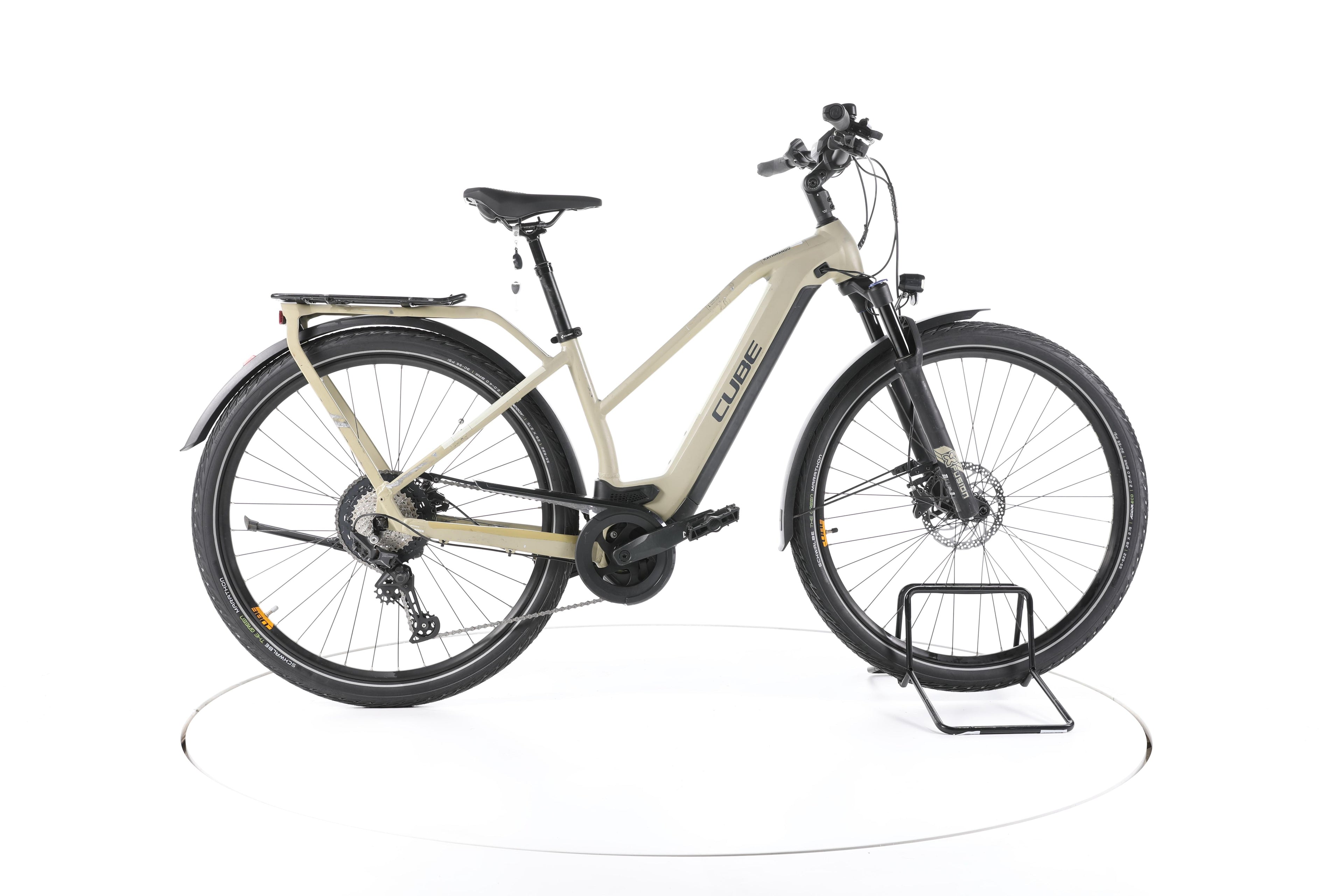 Cube Kathmandu Hybrid Pro Trekking E-Bike - Image 1