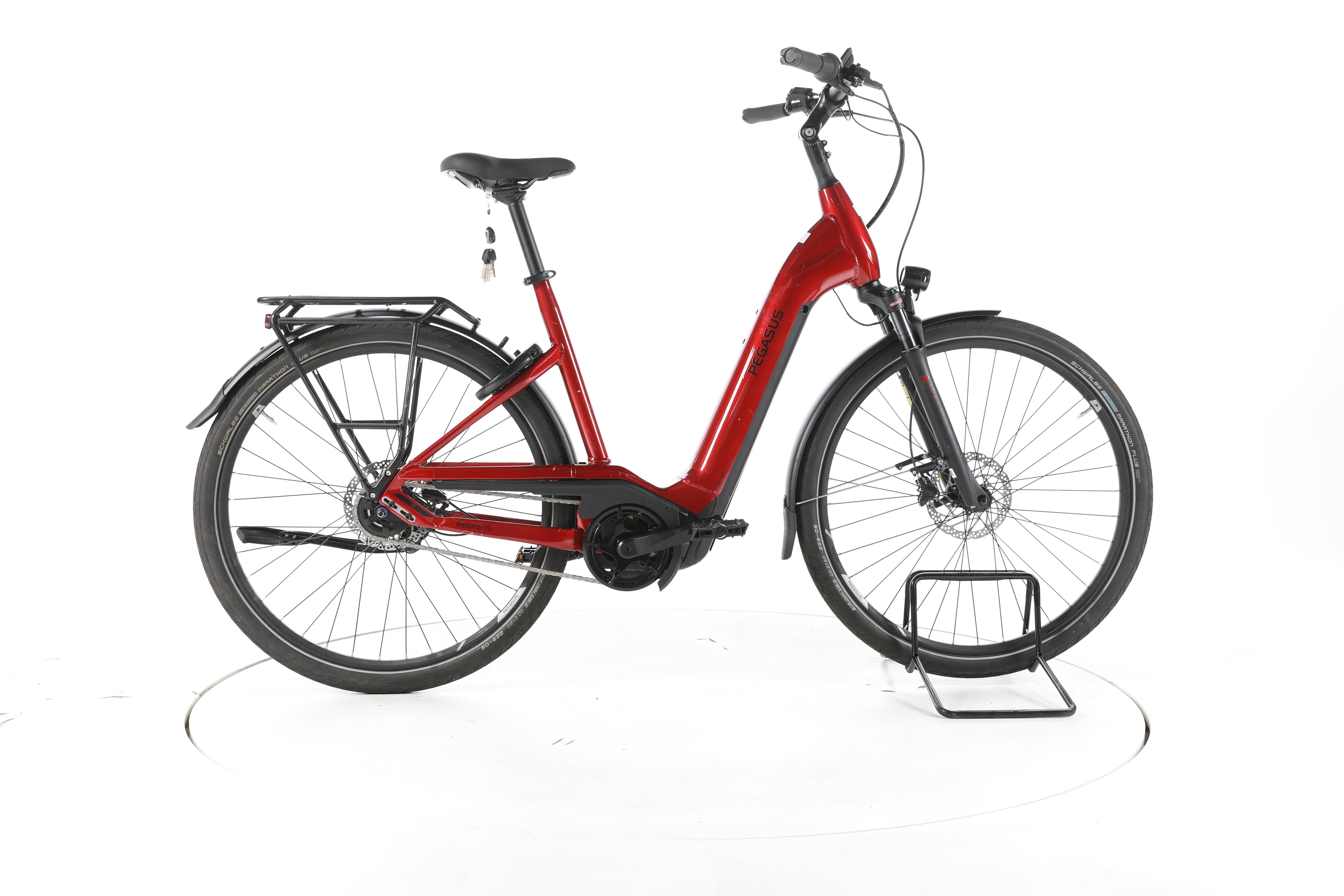 Pegasus Premio EVO 5F Lite Trekking E-Bike Tiefeinsteiger - Image 1