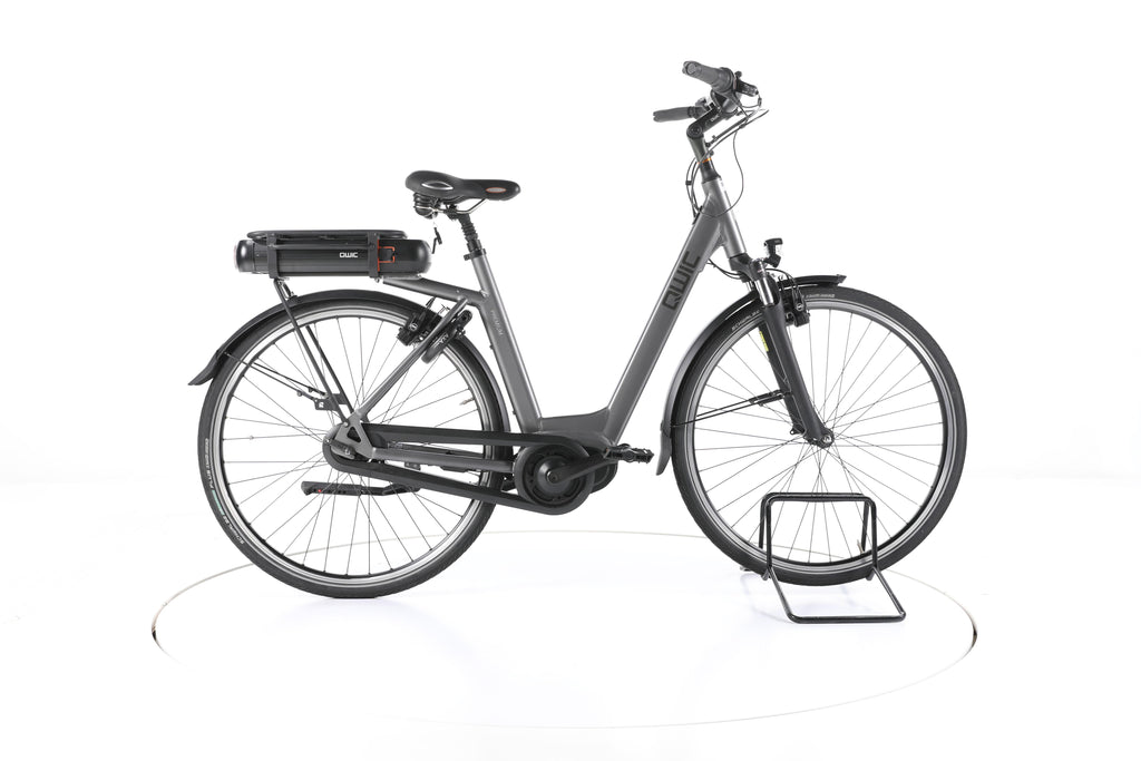 QWIC Premium MN7C City E-Bike Tiefeinsteiger - Image 1