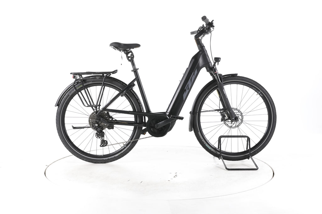 KTM Macina Style 730 Trekking E-Bike Tiefeinsteiger - Image 1