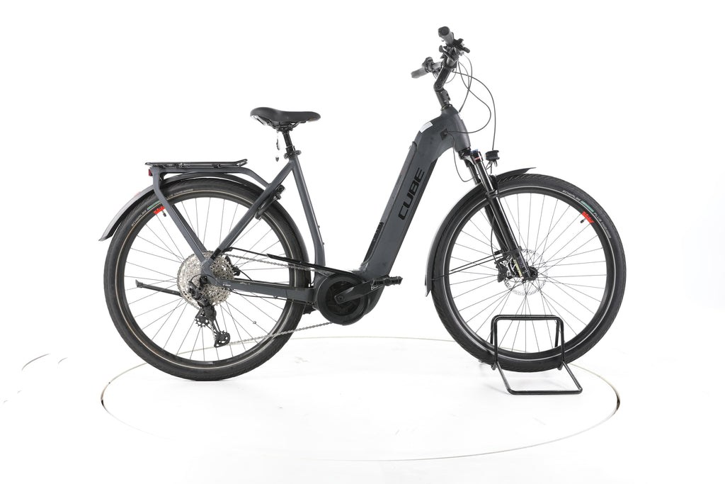 Cube Touring Hybrid EXC Trekking E-Bike Tiefeinsteiger - Image 1