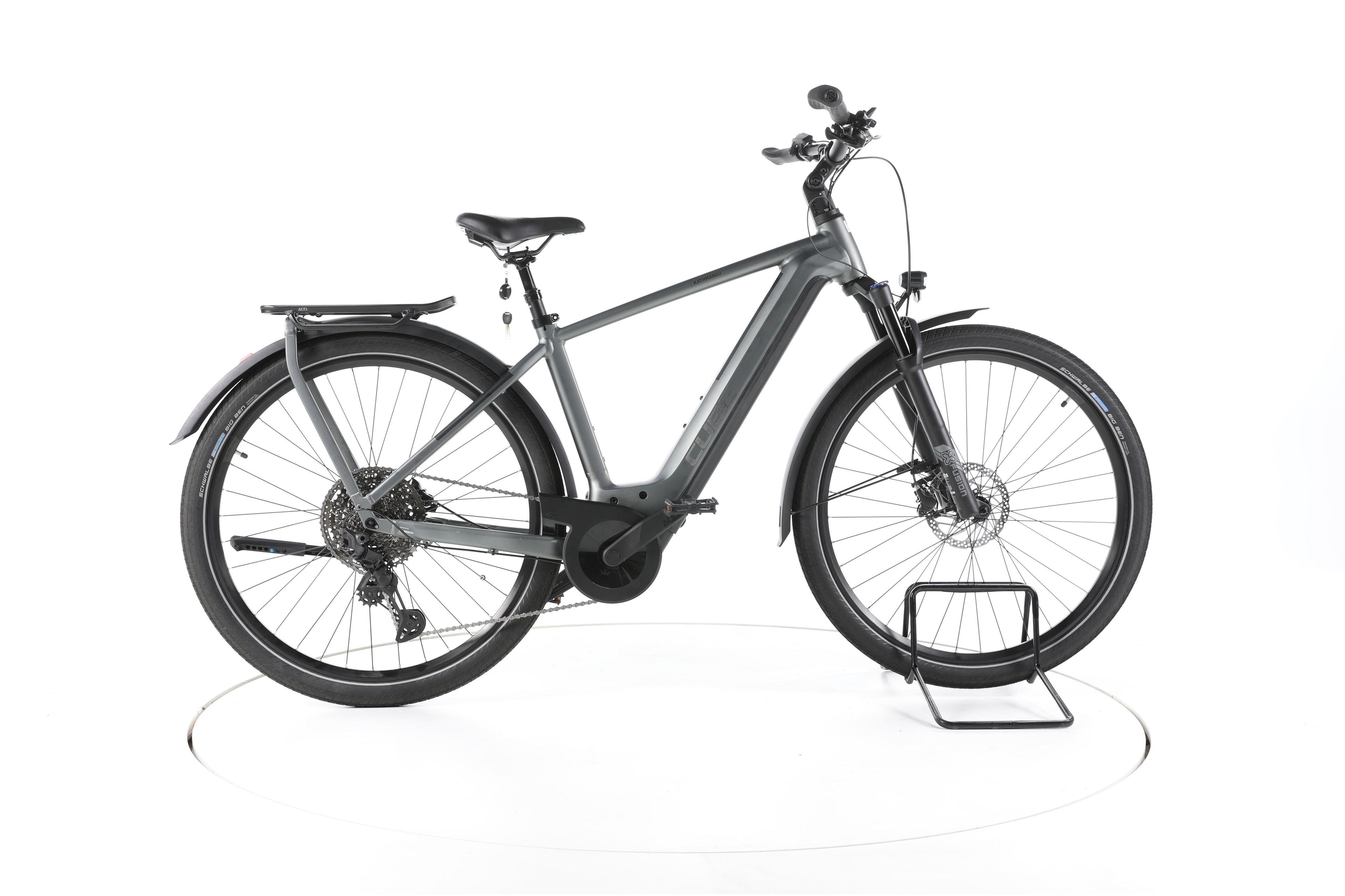 Cube Kathmandu Hybrid Pro Trekking E-Bike 2024 - Image 1
