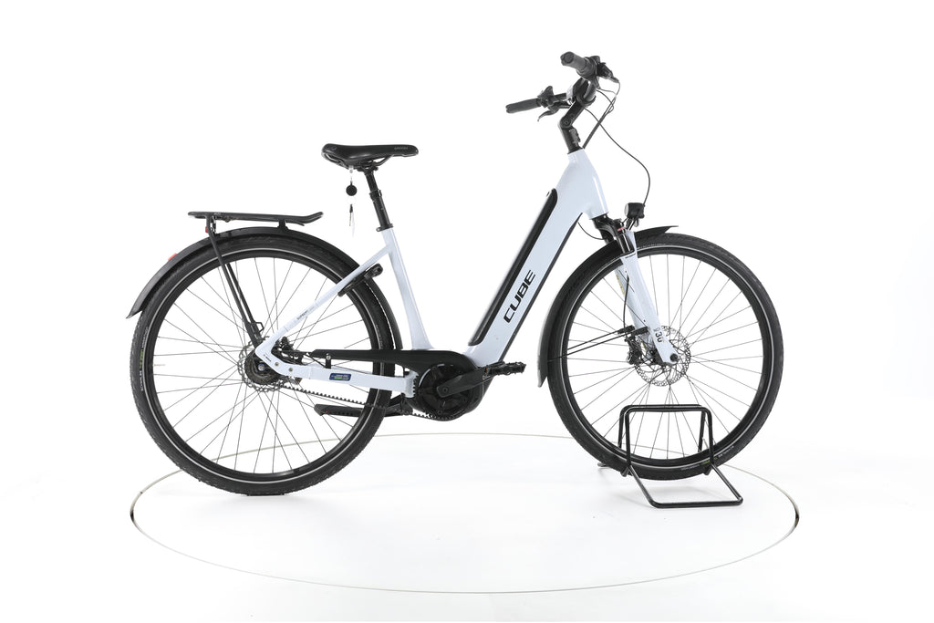 Cube Supreme RT Hybrid EXC City E-Bike Tiefeinsteiger - Image 1