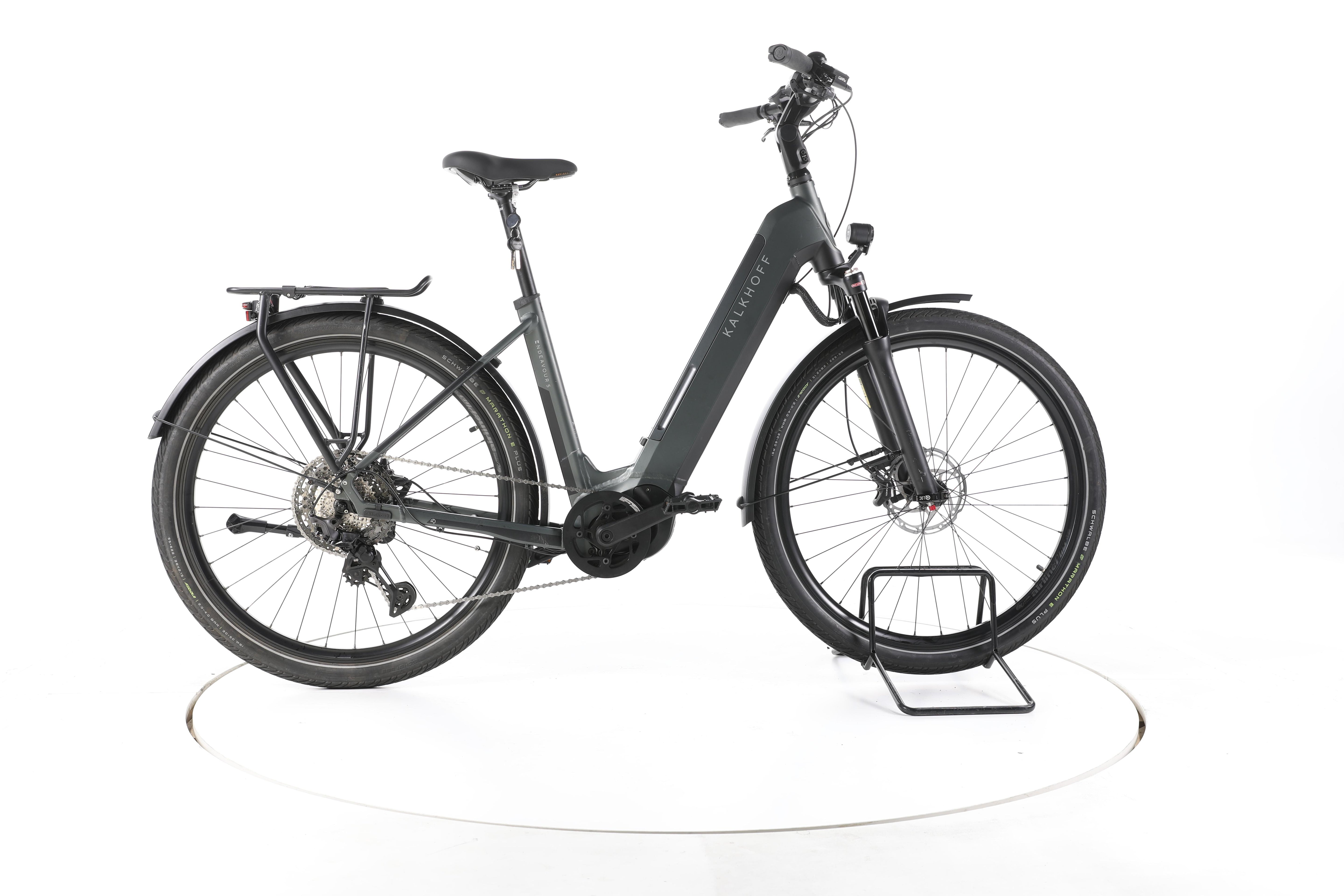 Kalkhoff Endeavour 5.B Advance+ Trekking E-Bike Tiefeinsteiger - Image 1