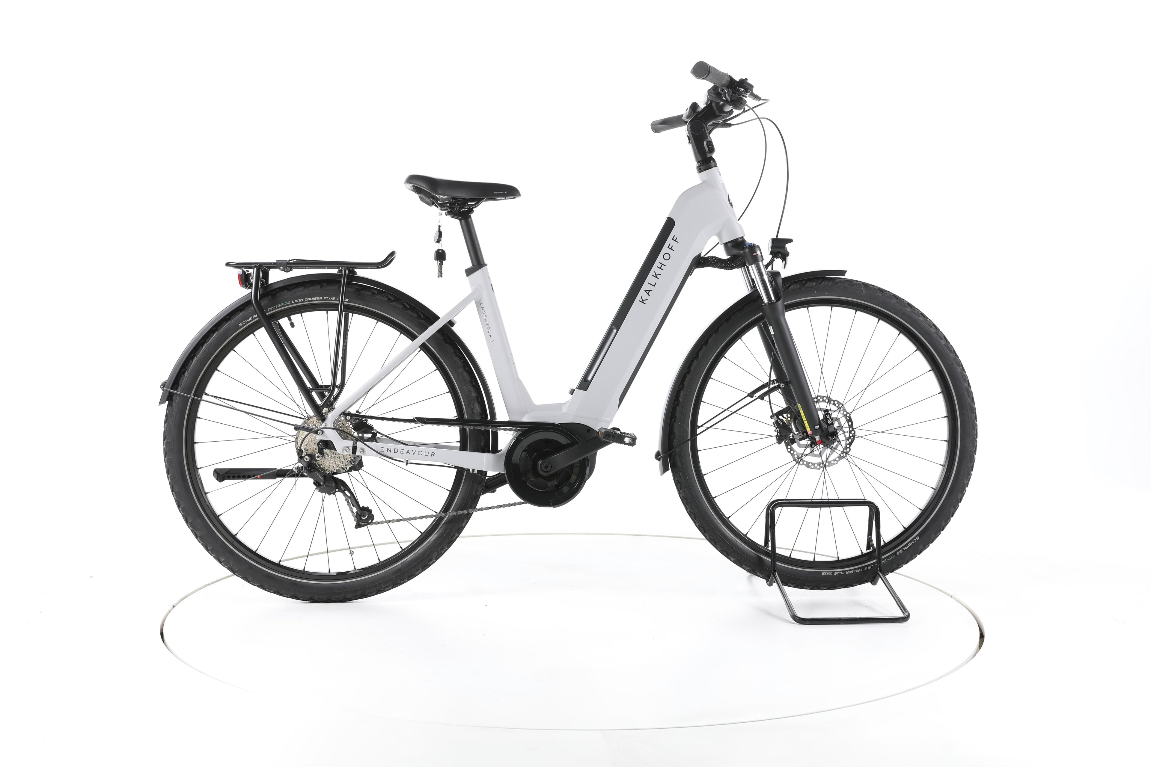 Kalkhoff Endeavour 5.B Season Trekking E-Bike Tiefeinsteiger - Image 1