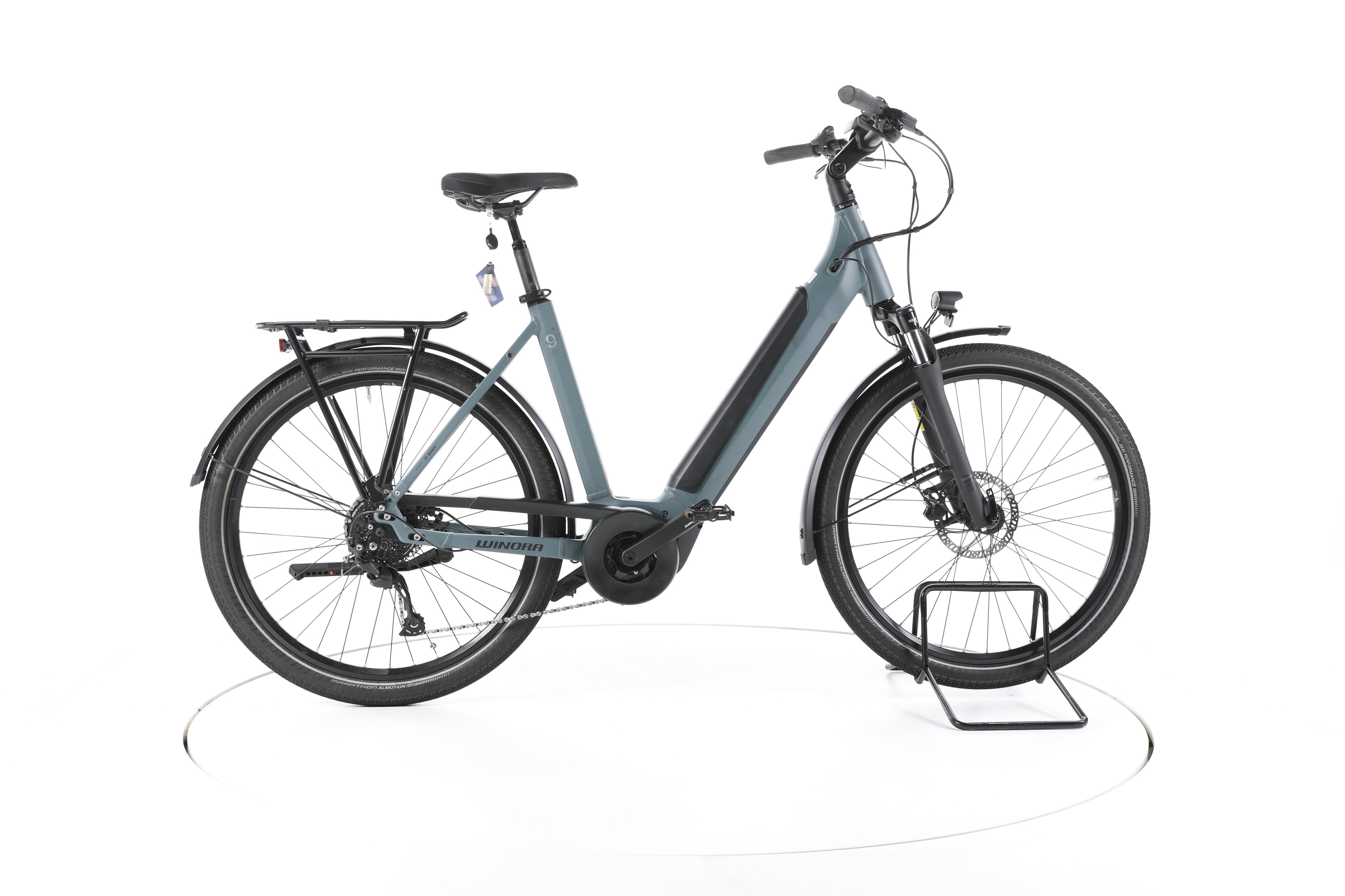 Winora Sinus 9 Trekking E-Bike Tiefeinsteiger - Image 1