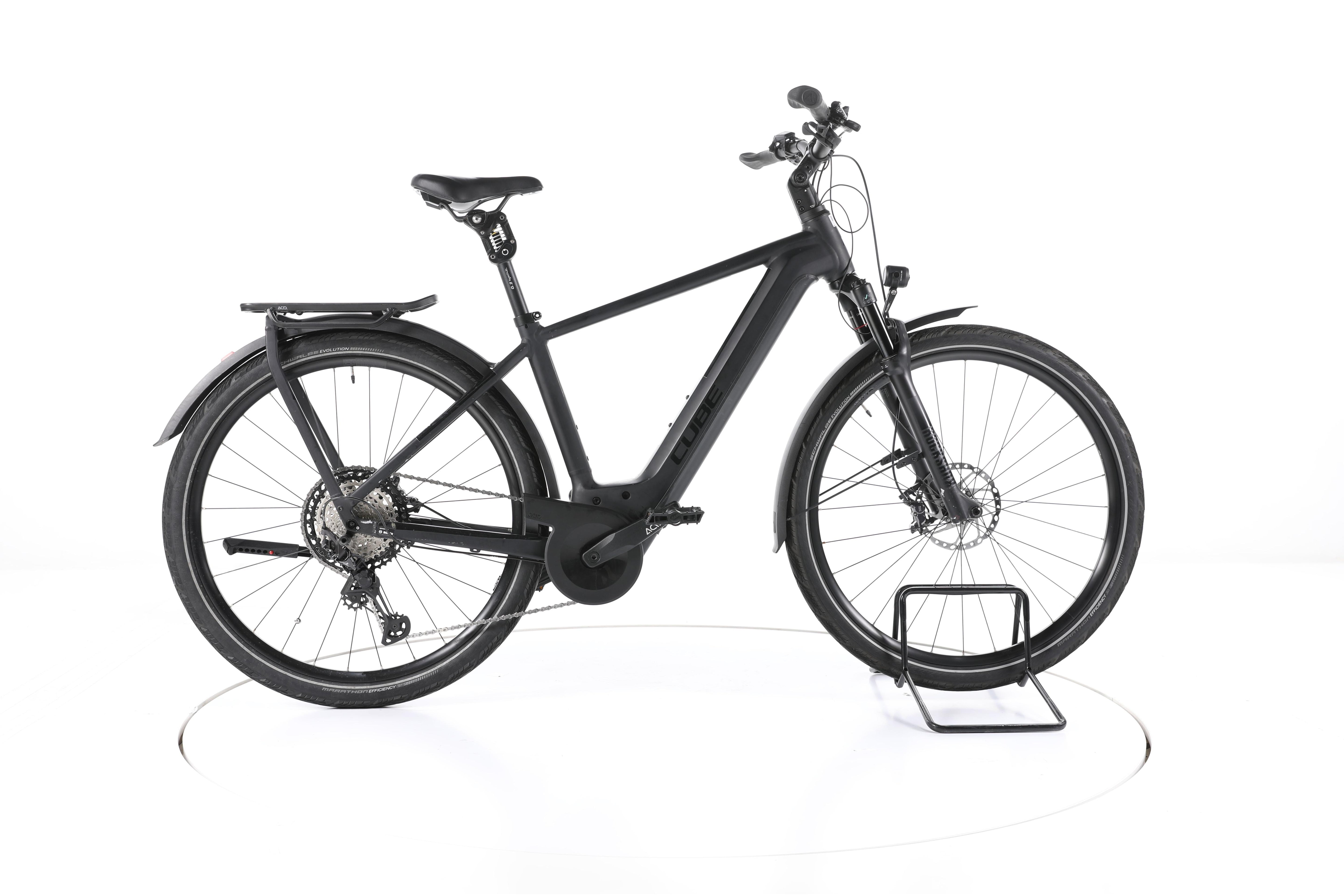 Cube Kathmandu Hybrid SLT Trekking E-Bike - Image 1
