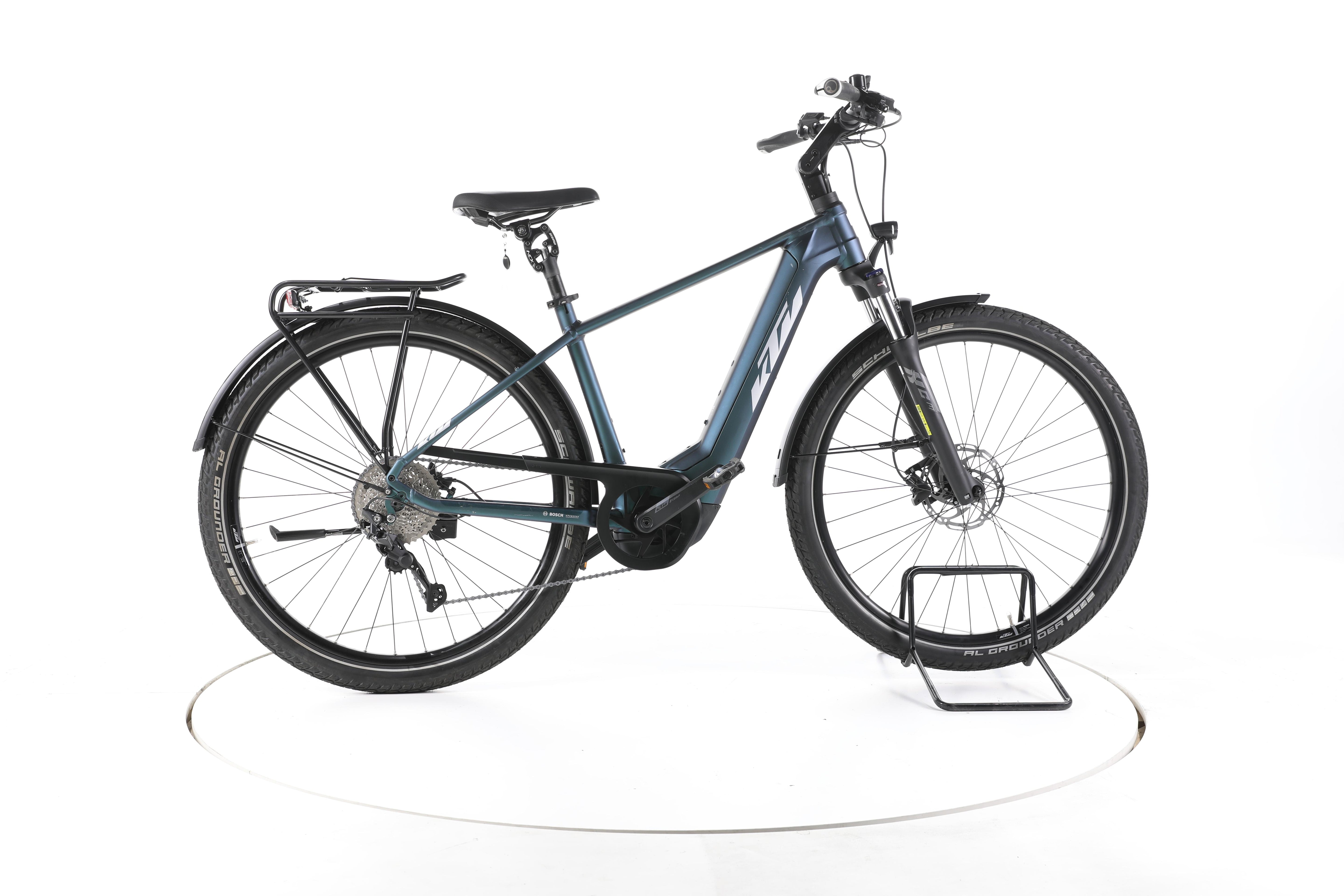 KTM Macina Gran 720 Trekking E-Bike - Image 1