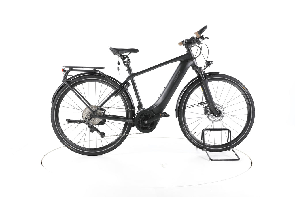Giant Explore E+1 Trekking E-Bike - Image 1
